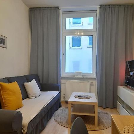 Zwei-Zimmer Wohnung In Wiesbadens Westend Kültér fotó