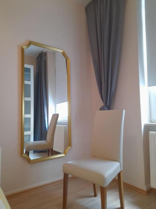 Zwei-Zimmer Wohnung In Wiesbadens Westend Kültér fotó