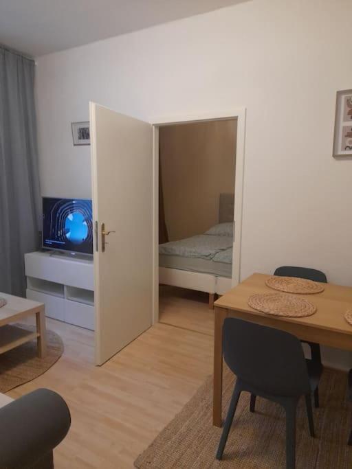 Zwei-Zimmer Wohnung In Wiesbadens Westend Kültér fotó
