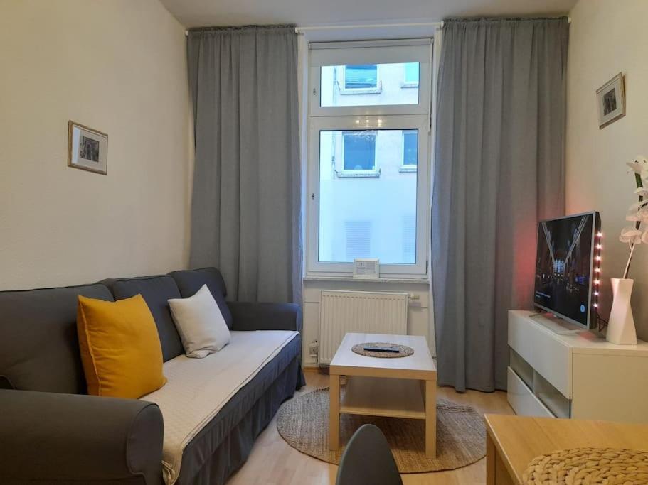 Zwei-Zimmer Wohnung In Wiesbadens Westend Kültér fotó